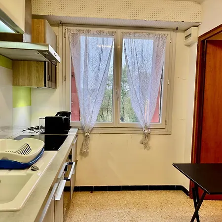 F3 De 60 M² Au Rez De Chaussee D'une